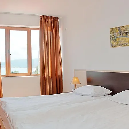 מלון Vemara Club And - Free Parking And Free Access 3*