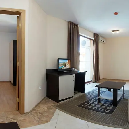 فندق Vemara Club And - Free Parking And Free Access ابزور