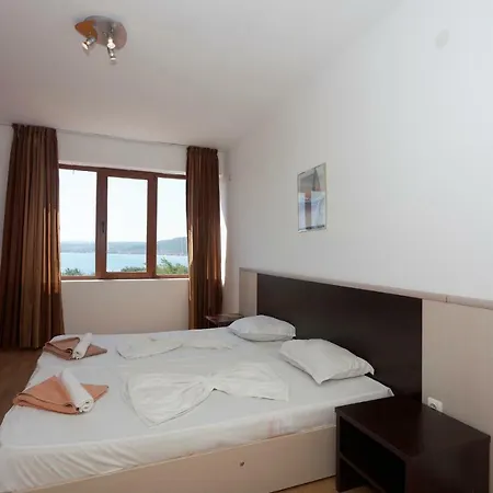 מלון Vemara Club And - Free Parking And Free Access