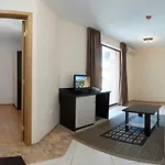 Hotel Vemara Club And - Free Parking And Free Access Obzor