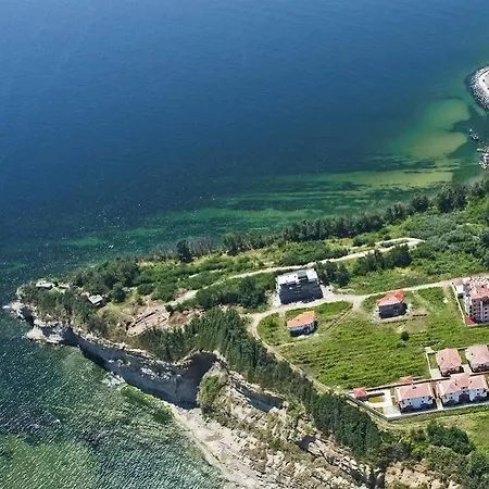 Vemara Club And - Free Parking And Free Access Obsor