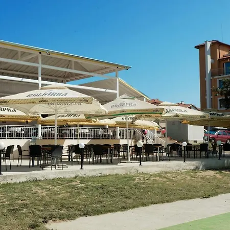 Vemara Club And - Free Parking And Free Access 3* Obzor