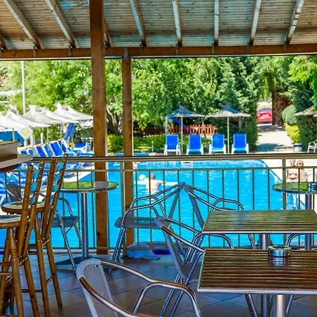 Vemara Club And - Free Parking And Free Access 3*