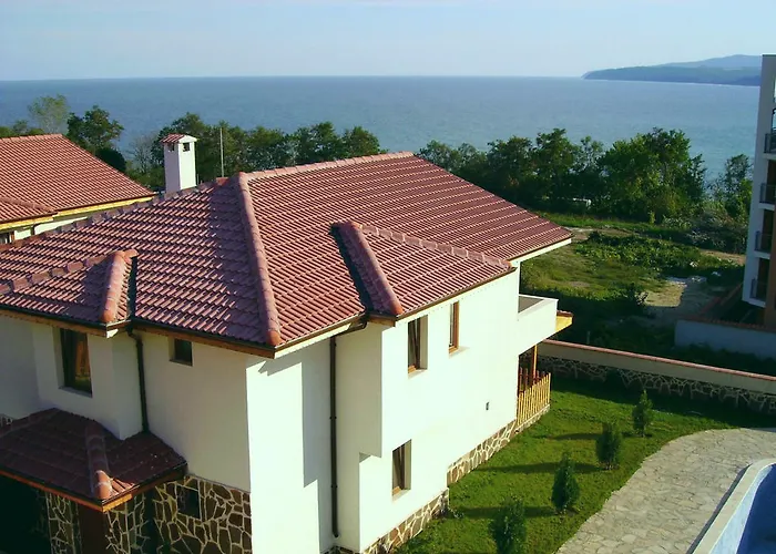 Hotel Vemara Club And - Free Parking And Free Access Obzor